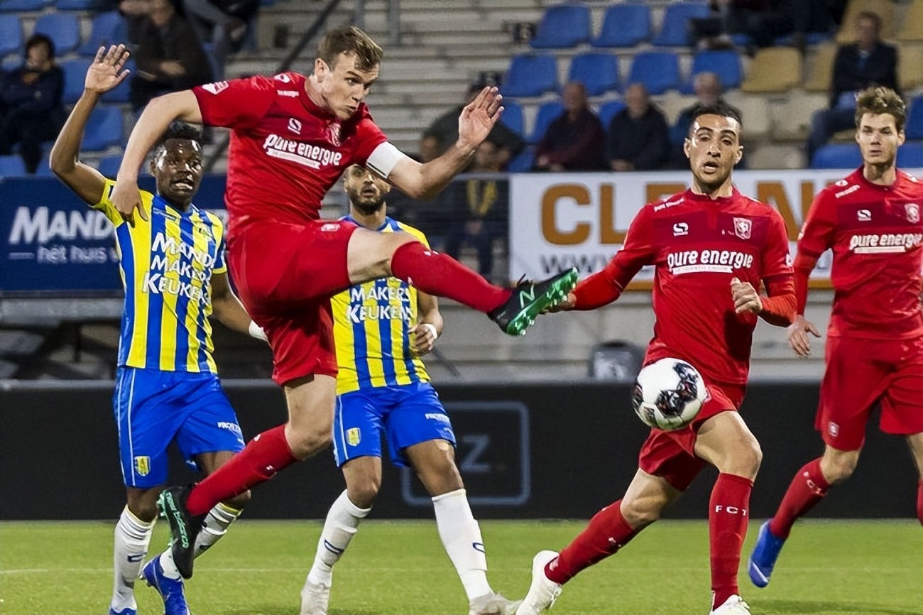 包含窗口期尼斯调整名单以备荷甲，防线松动环节打磨，底气十足，阵容厚度经受考验的词条